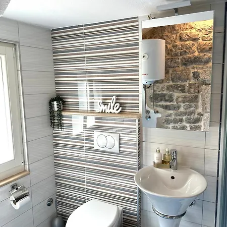 Apartman Diocletian Wine Ii Split