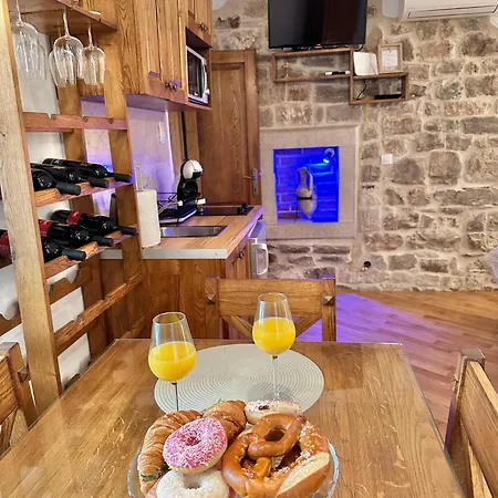 Diocletian Wine Ii Split