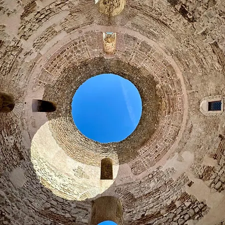 Διαμέρισμα Diocletian Wine Ii