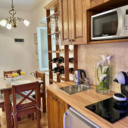 Apartment Diocletian Wine Ii *