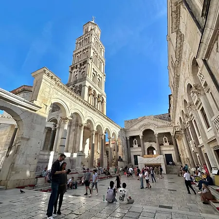 Apartment Diocletian Wine Ii